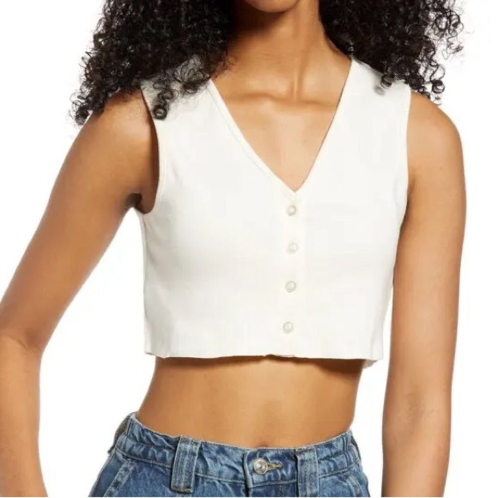 BDG Urban Outfitters Women's Lexi Crop Button-Up Top - Cream